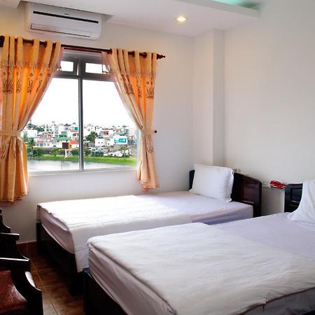 ホテルMinh Quan バオロク 部屋 写真